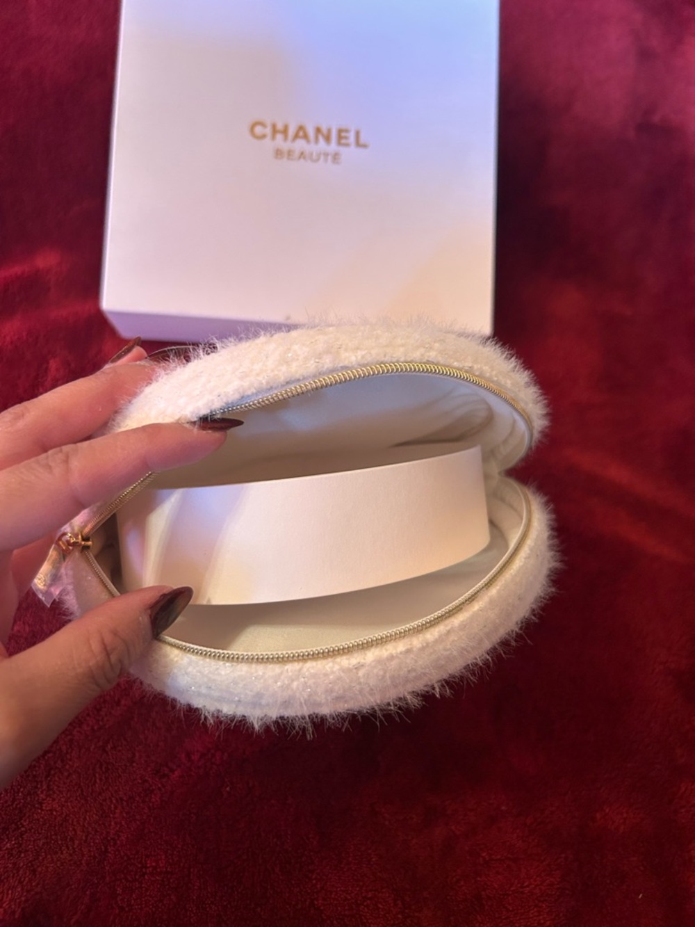 CHANEL Beauté Cream Round Cosmetic Pouch with Gold Logo #1 - Picture 3 of 3